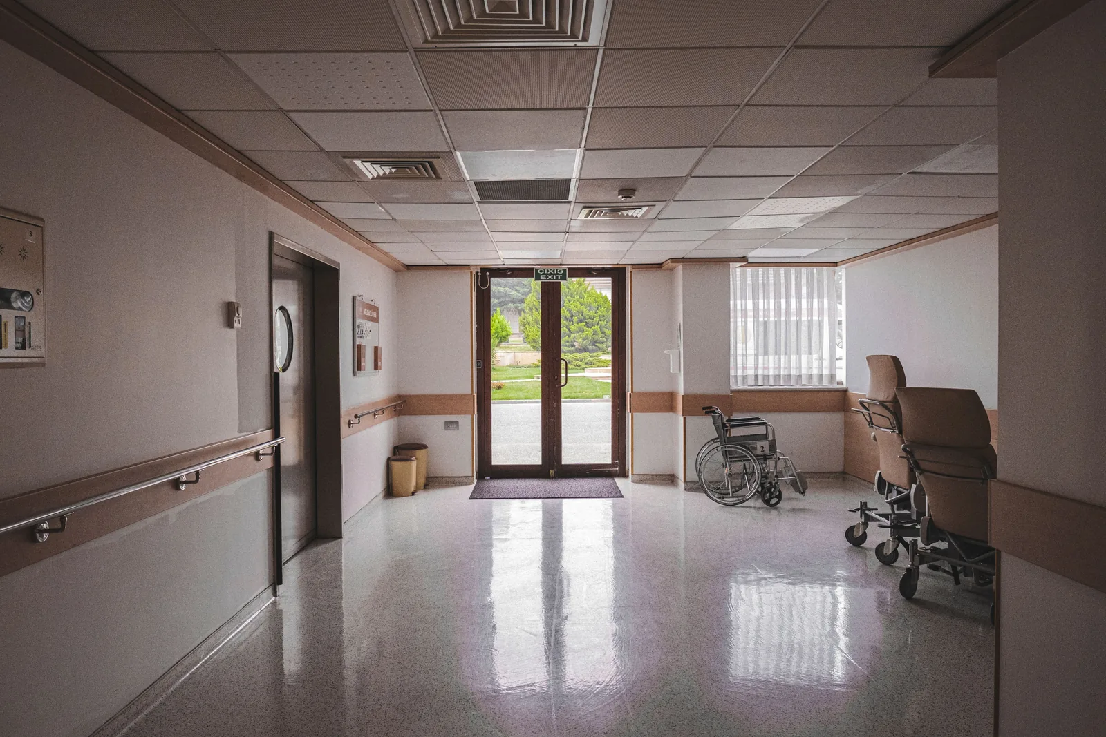 Medical office parking and patient accessibility for South Florida healthcare practices